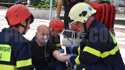 Учение!Пожар избухна в община Благоевград, изкараха пострадали