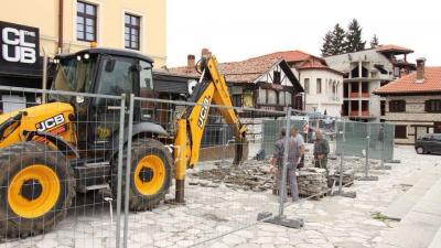 В Банско стартираха строителните работи по  улиците Пирин и Гоце Делчев