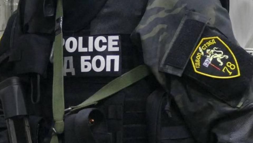 Двама благоевградчани отвлякоха мъж,закараха го в  м.Чешмата и след бой му взеха всички пари