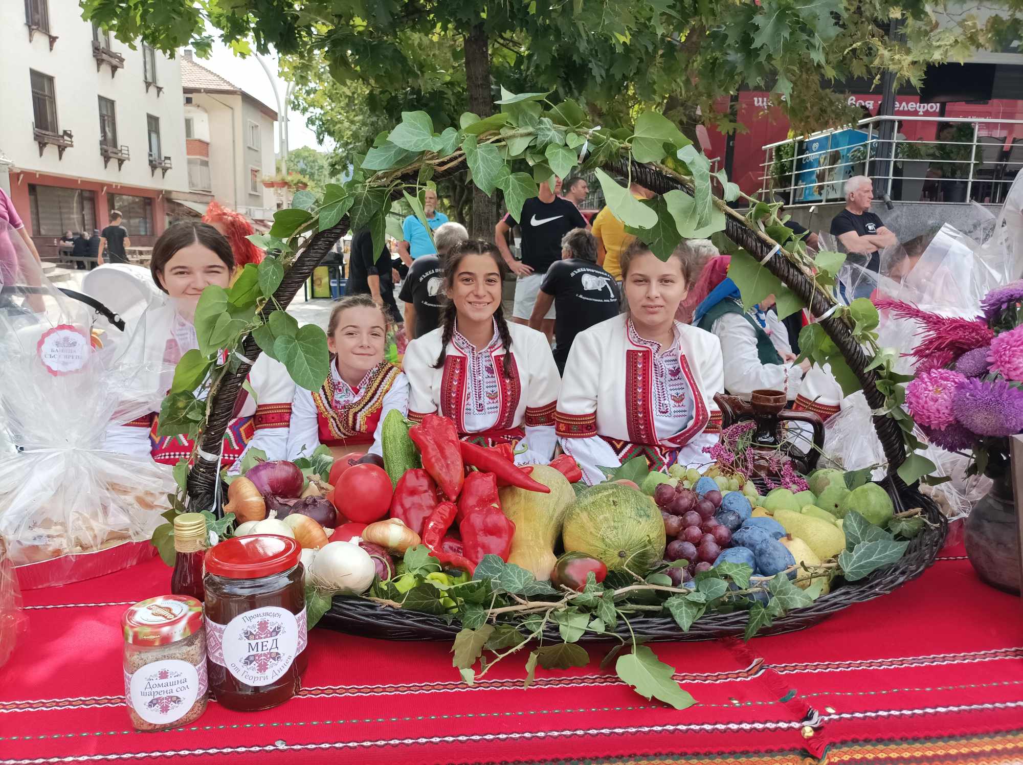 Фестивалът на производителите: Да вкусиш Симитли