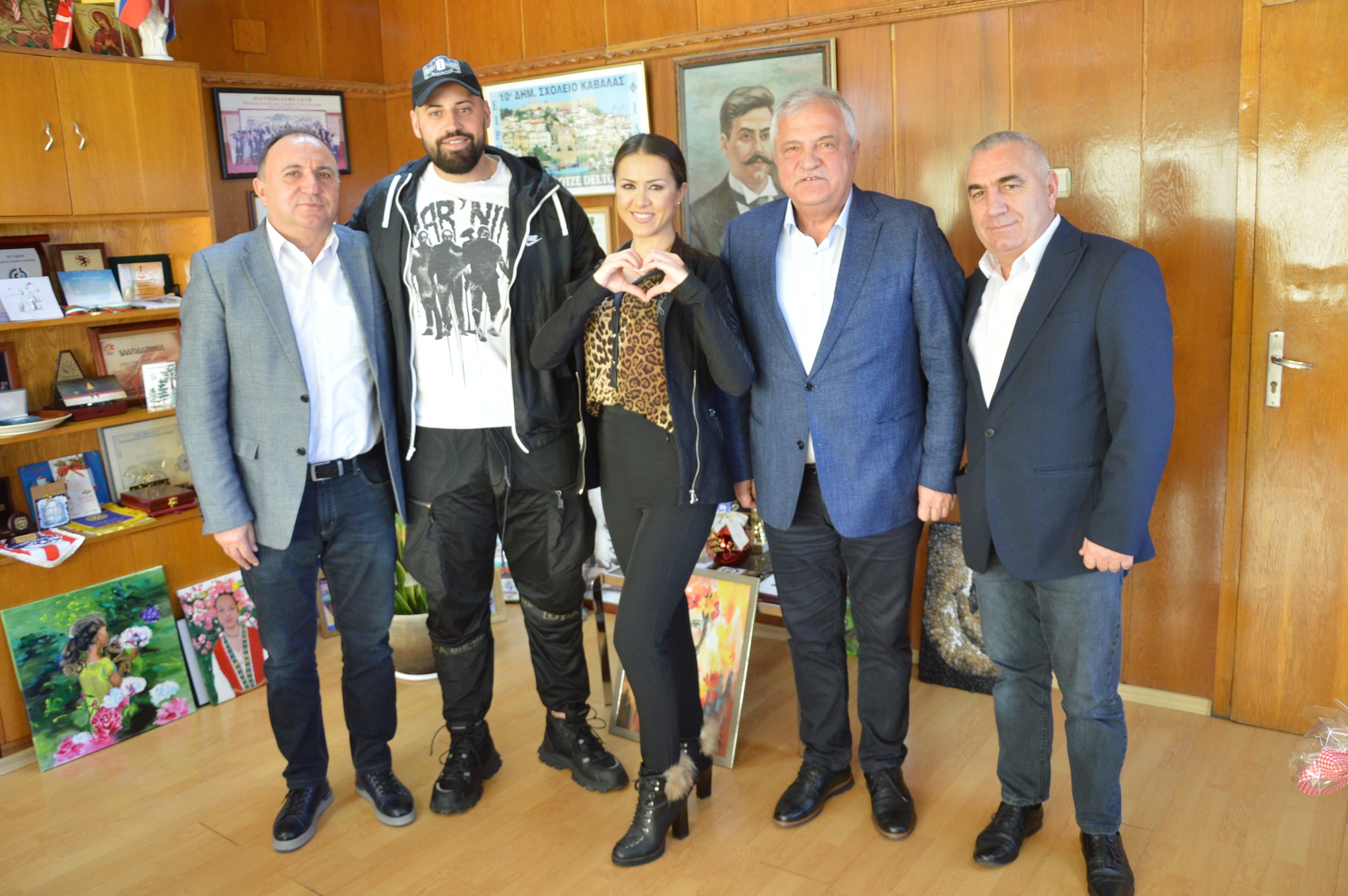 Любимците от ТВ формати Бояна и Осман се срещнаха с кмета на Гоце Делчев