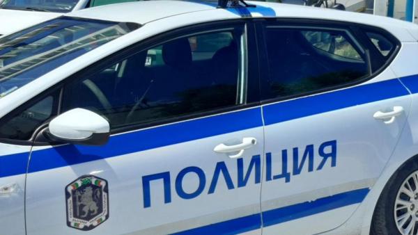 Пияни нападнаха полицай в Белица, той стреля, за да ги укроти