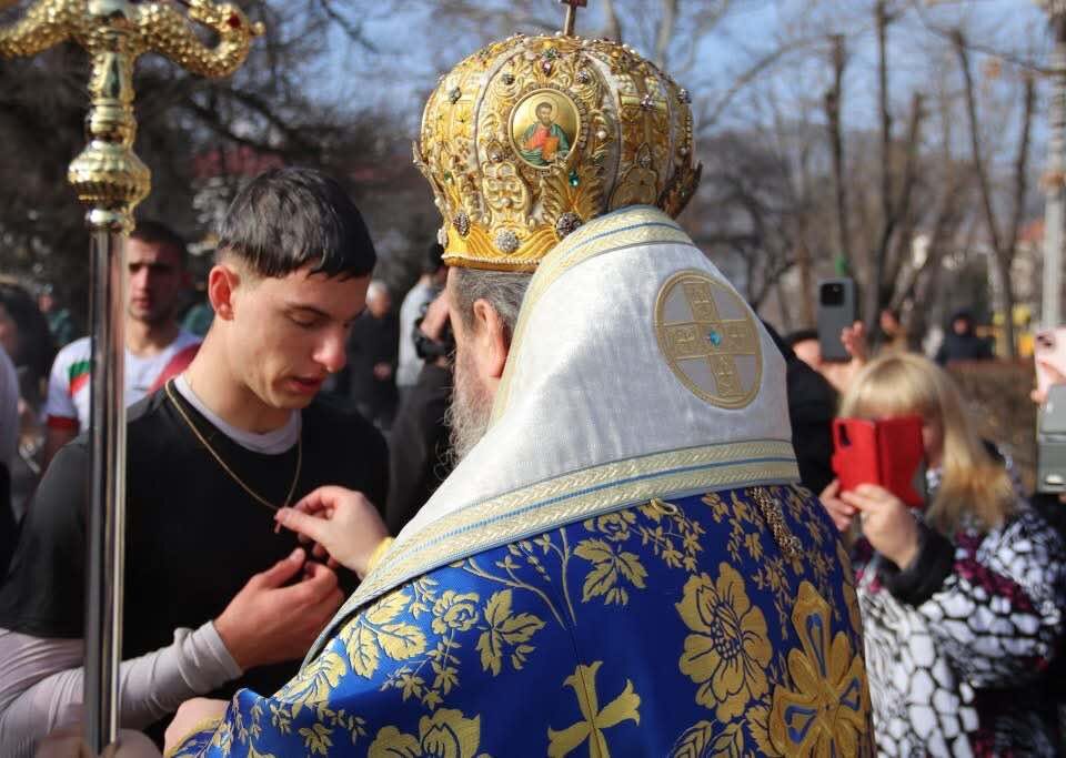 Христо Бацалов хвана кръста в река Градска в Гоце Делчев