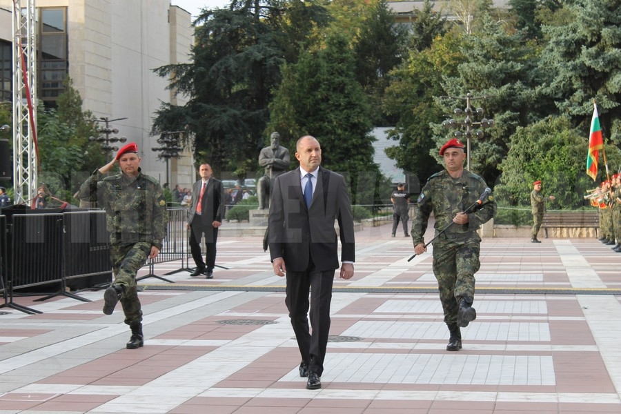 Президентът Радев произнесе силно патриотично слово в Благоевград