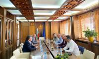Водачът на листата на ГЕРБ-СДС в Благоевградска област Росен Желязков се срещна с кметовете  на Разлог и Банско