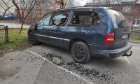 Арестуваха вандал, изпотрошил 21 автомобила в Благоевград