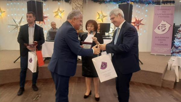 Кметът на Гоце Делчев Вл.Москов получи награда за най-добър социален партньор